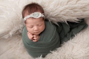 Newborn Photographer Melton 03